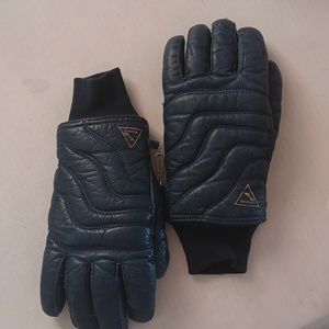Saranac gloves